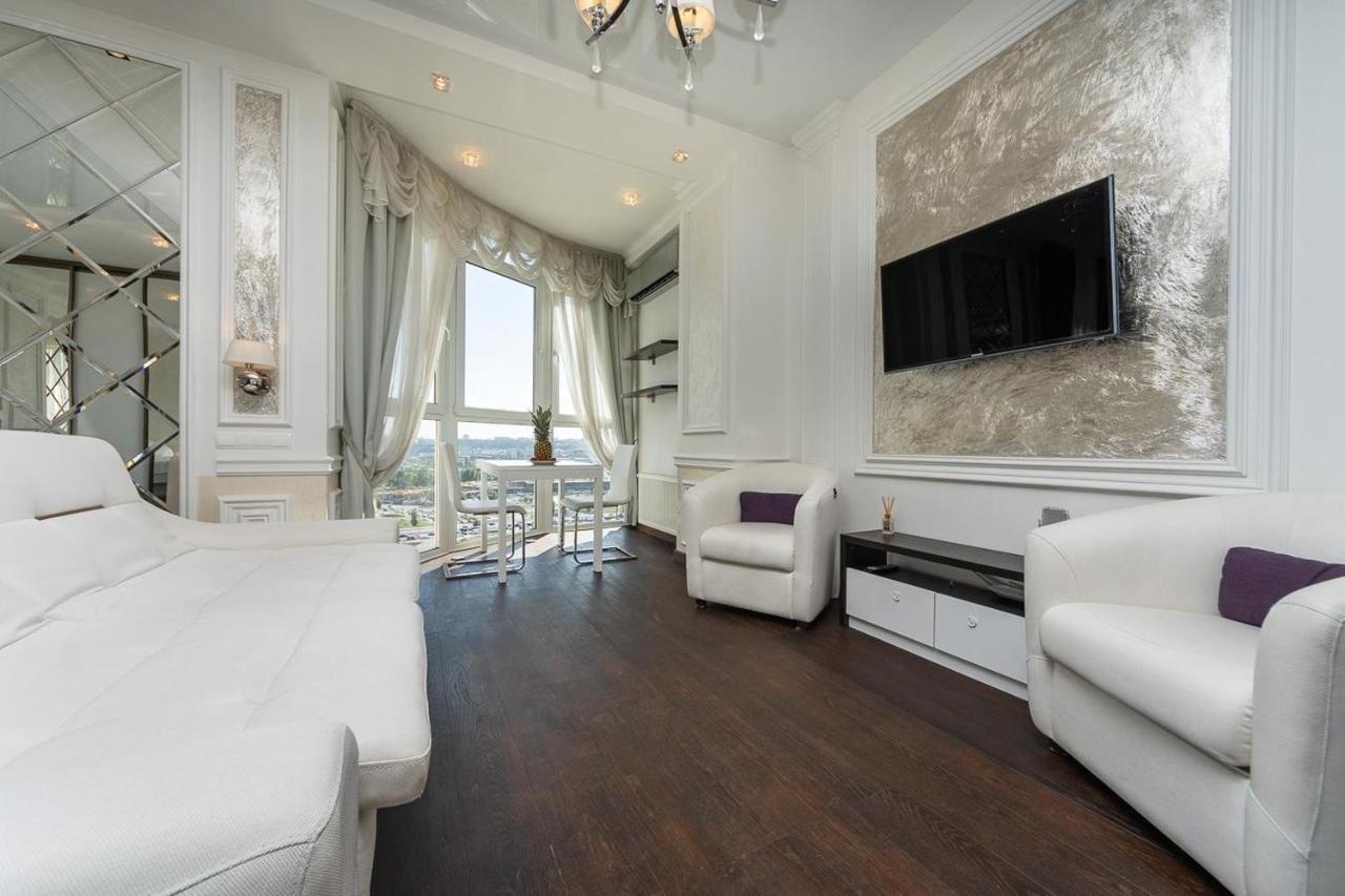 Exquisite Panoramic Views Apartment Dnipro Embankment 基輔 外观 照片