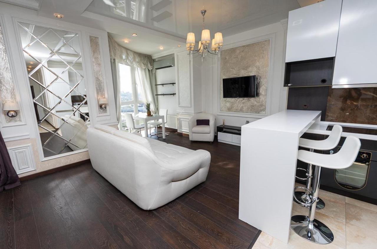 Exquisite Panoramic Views Apartment Dnipro Embankment 基輔 外观 照片